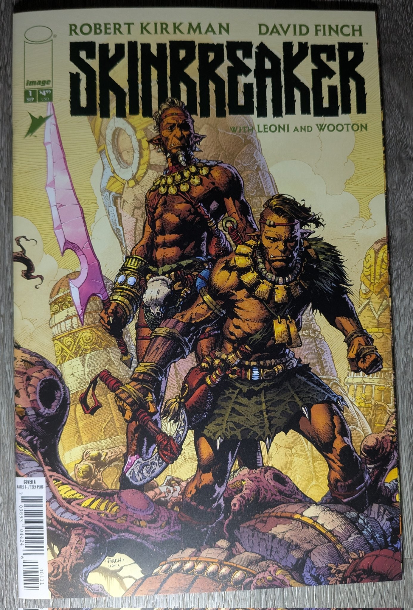 Skinbreaker #1 Review: Robert Kirkman & David Finch Deliver a Stunning, Hype-Building Debut